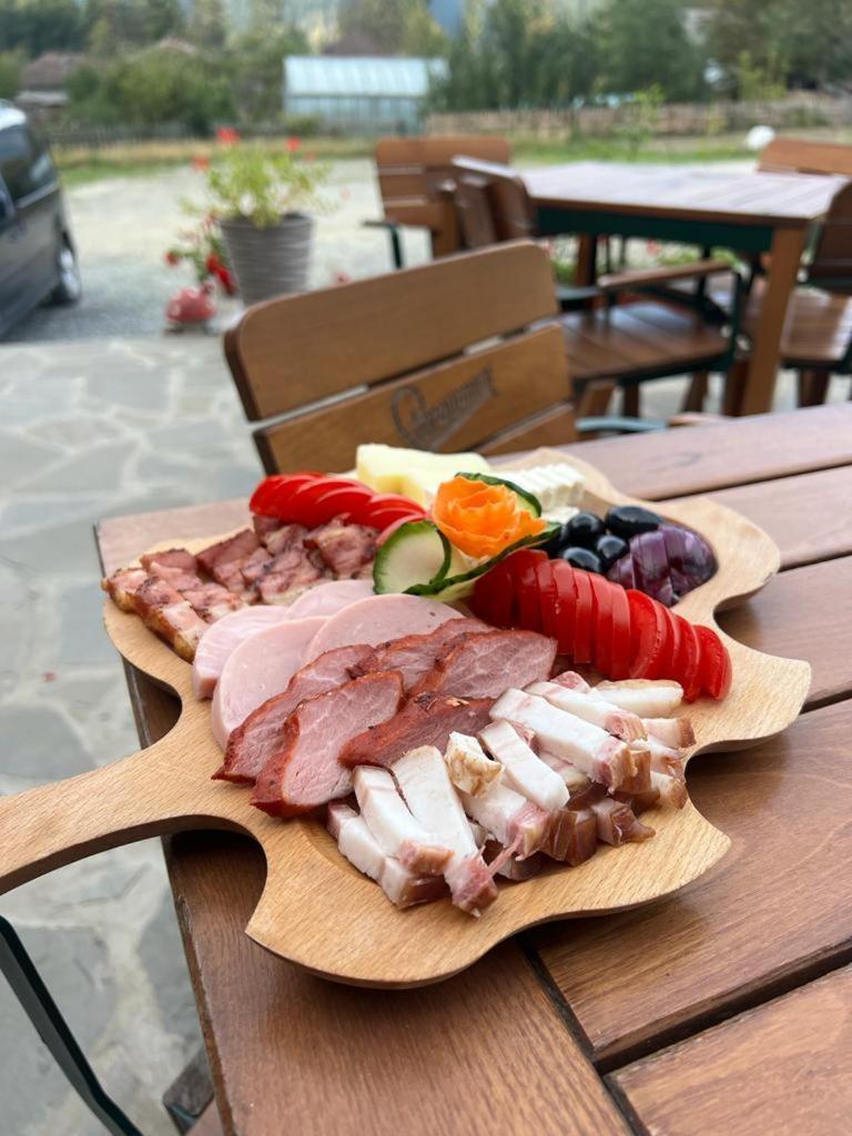Pensiunea Mireasma Bucovinei Crucea 외부 사진